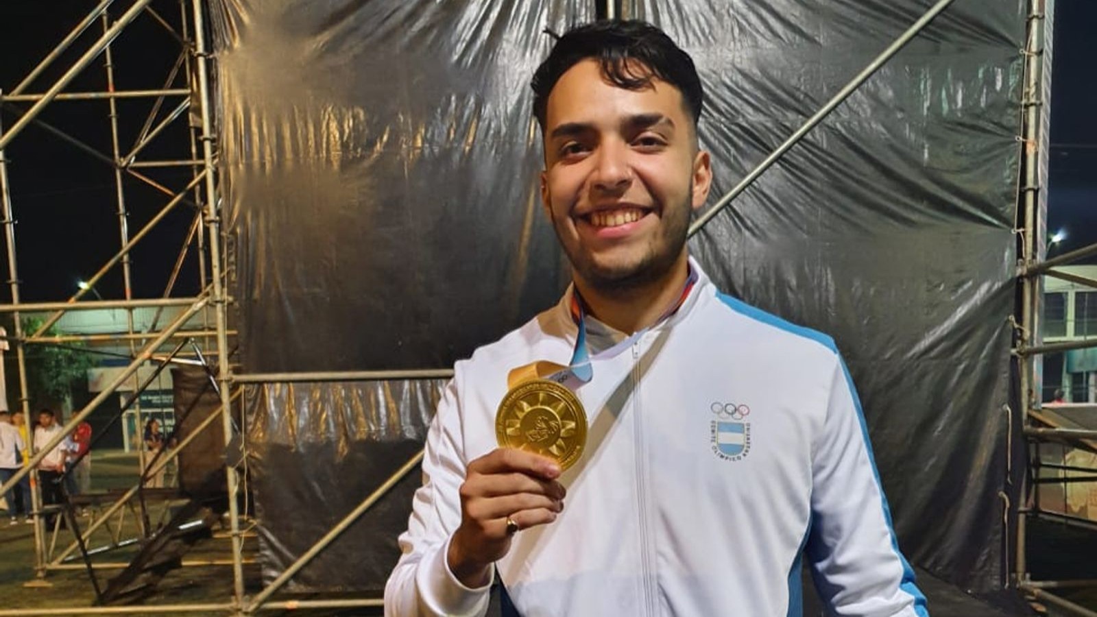 Augusto Servello, medalla de oro en Florete Individual Masculino en Santa Fe 2026