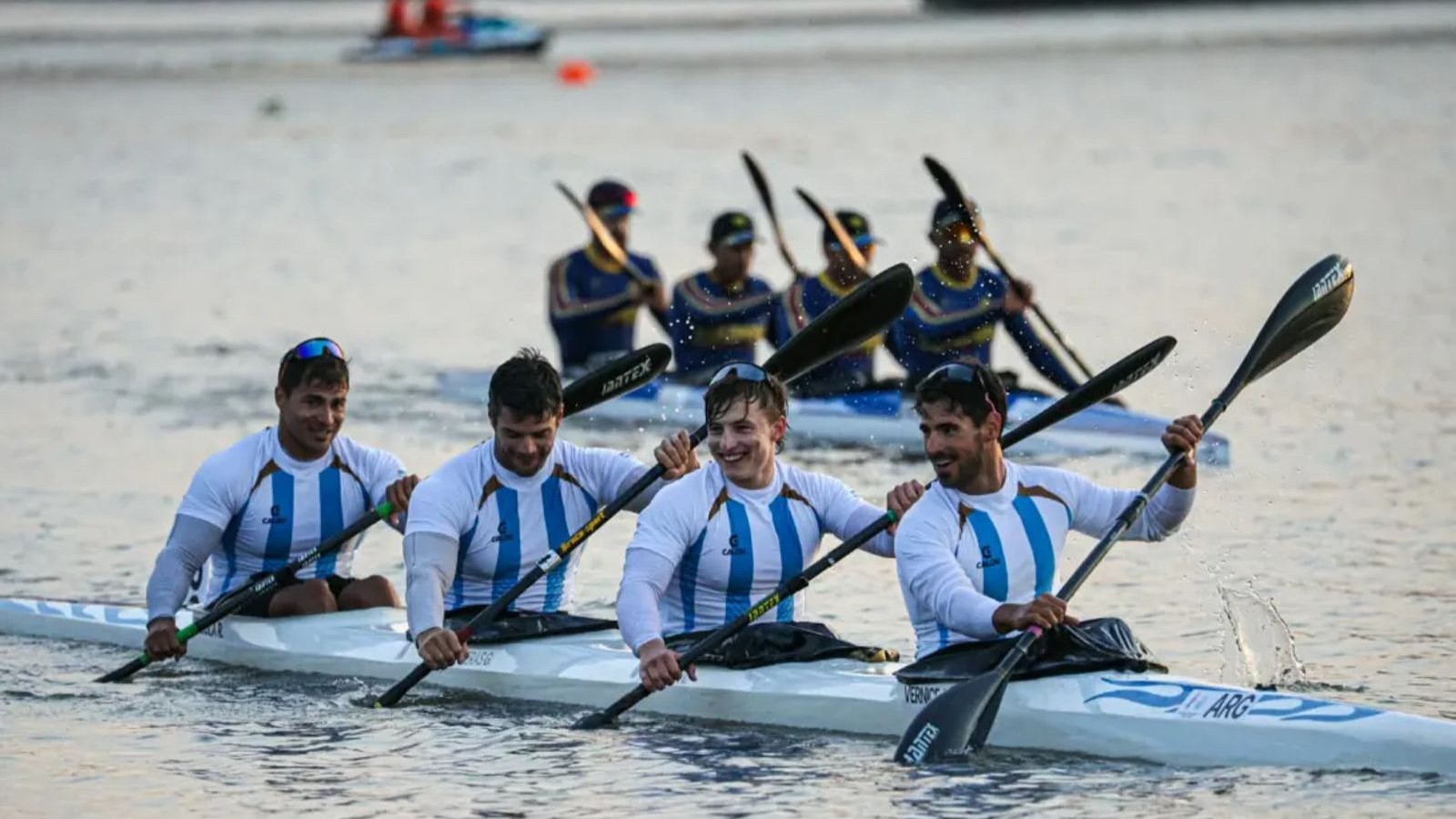¡IMPONENTE ACTUACIÓN DEL CANOTAJE ARGENTINO EN SANTA FE 2026!